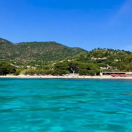 アパート La Fossette , 4 Personnes, 5mn De La Plage, Wifi, Climatisation, Parking, Terrasse Sans Vis-a-vis