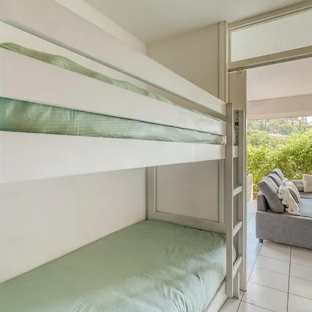 アパート La Fossette , 4 Personnes, 5mn De La Plage, Wifi, Climatisation, Parking, Terrasse Sans Vis-a-vis *